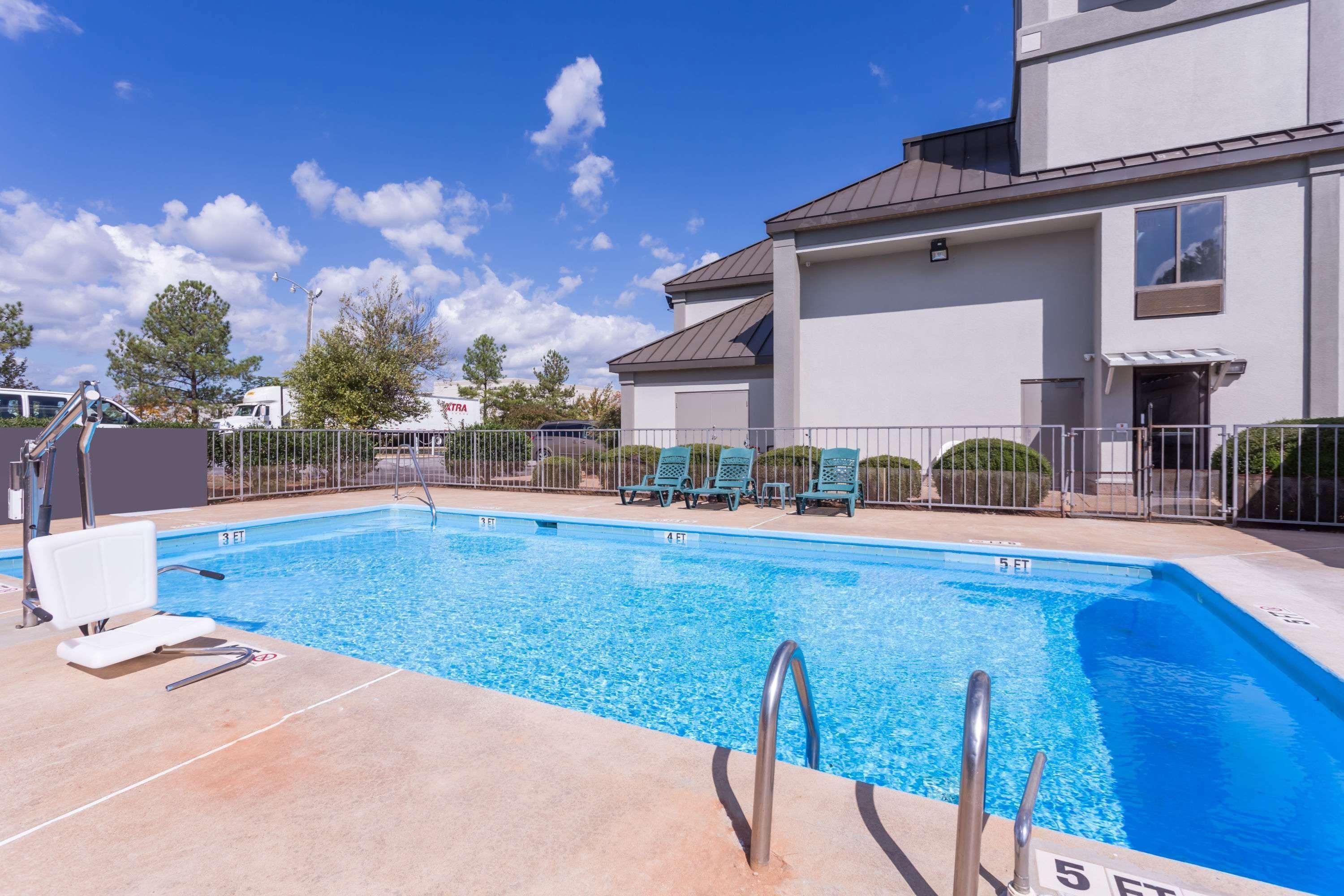 Super 8 By Wyndham Greer/Spartanburg Area Экстерьер фото