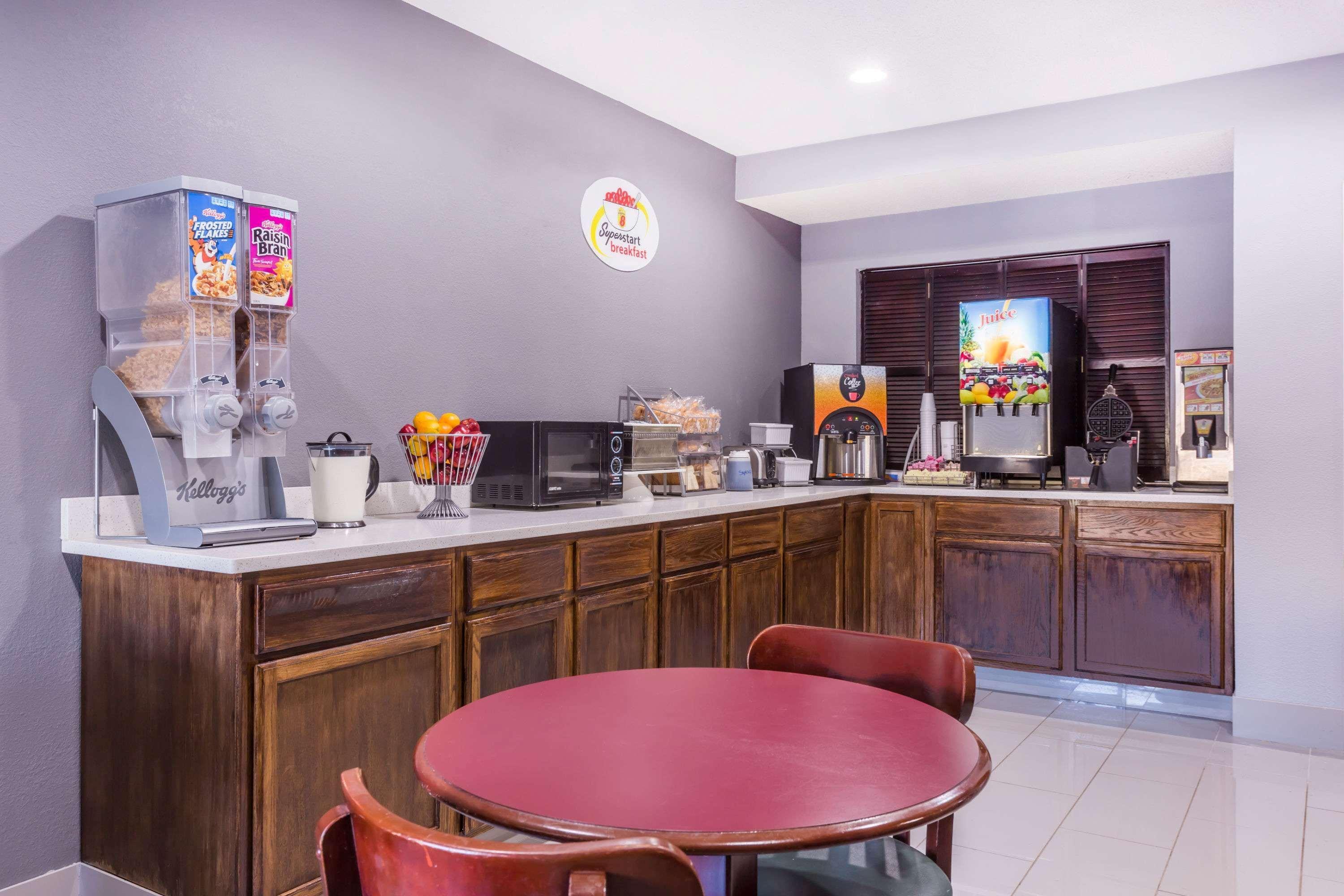 Super 8 By Wyndham Greer/Spartanburg Area Экстерьер фото